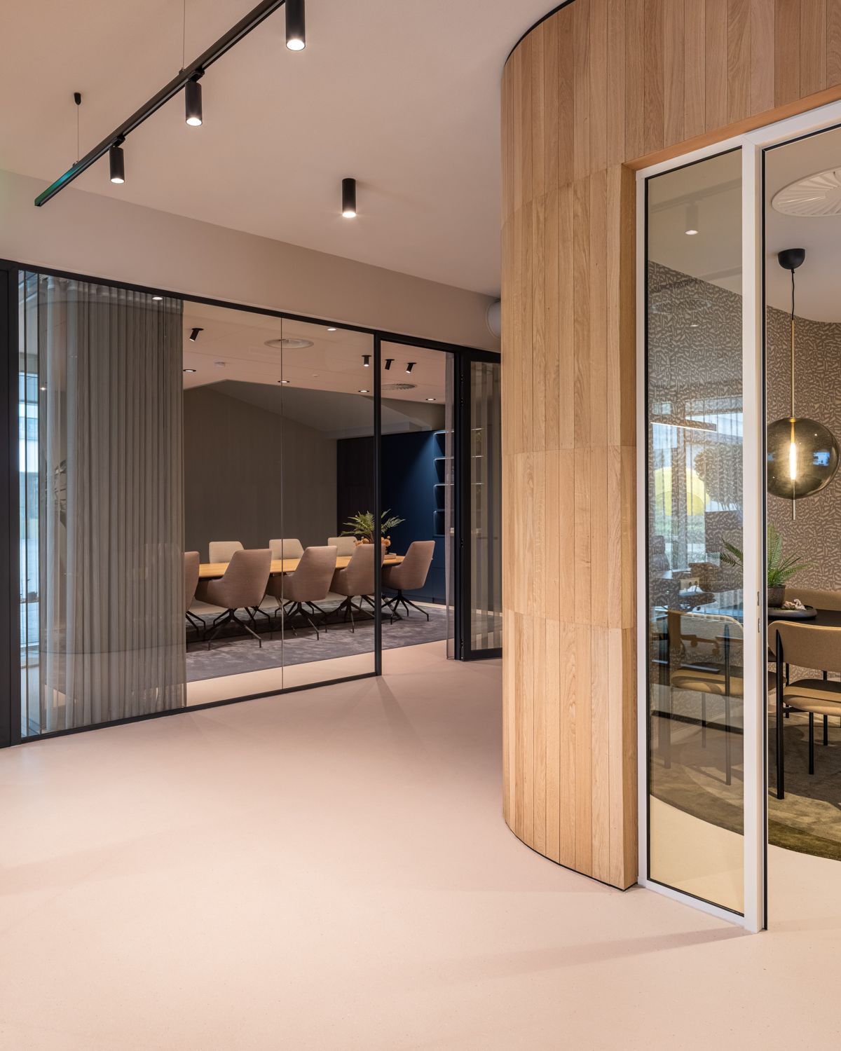 Lucbuthker Mars Stemar 12